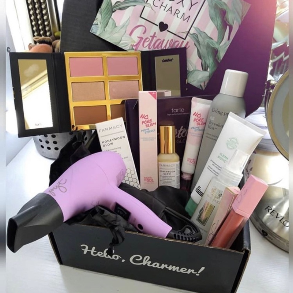 Makeup Boxy charm Luxe Box!